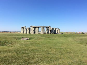Stonehenge and Avebury private tour